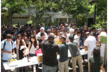 CTAHR Faculty, Staff, and Students at Welcome Back Bash